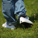 フェアトレード ユニセックス ローカットスニーカー (オールホワイト)