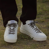 メンズ 'Snik' リサイクル素材使用 WOMSH主力モデル ホワイトスニーカー - イタリア産