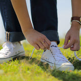 フェアトレード ユニセックス ローカットスニーカー (ホワイト)