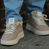 レディース'Snik Ivory Sand' リサイクル素材使用 主力モデル ファースニーカー - イタリア産