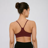 リサイクルナイロン使用スポーツブラ - ポルトガル産